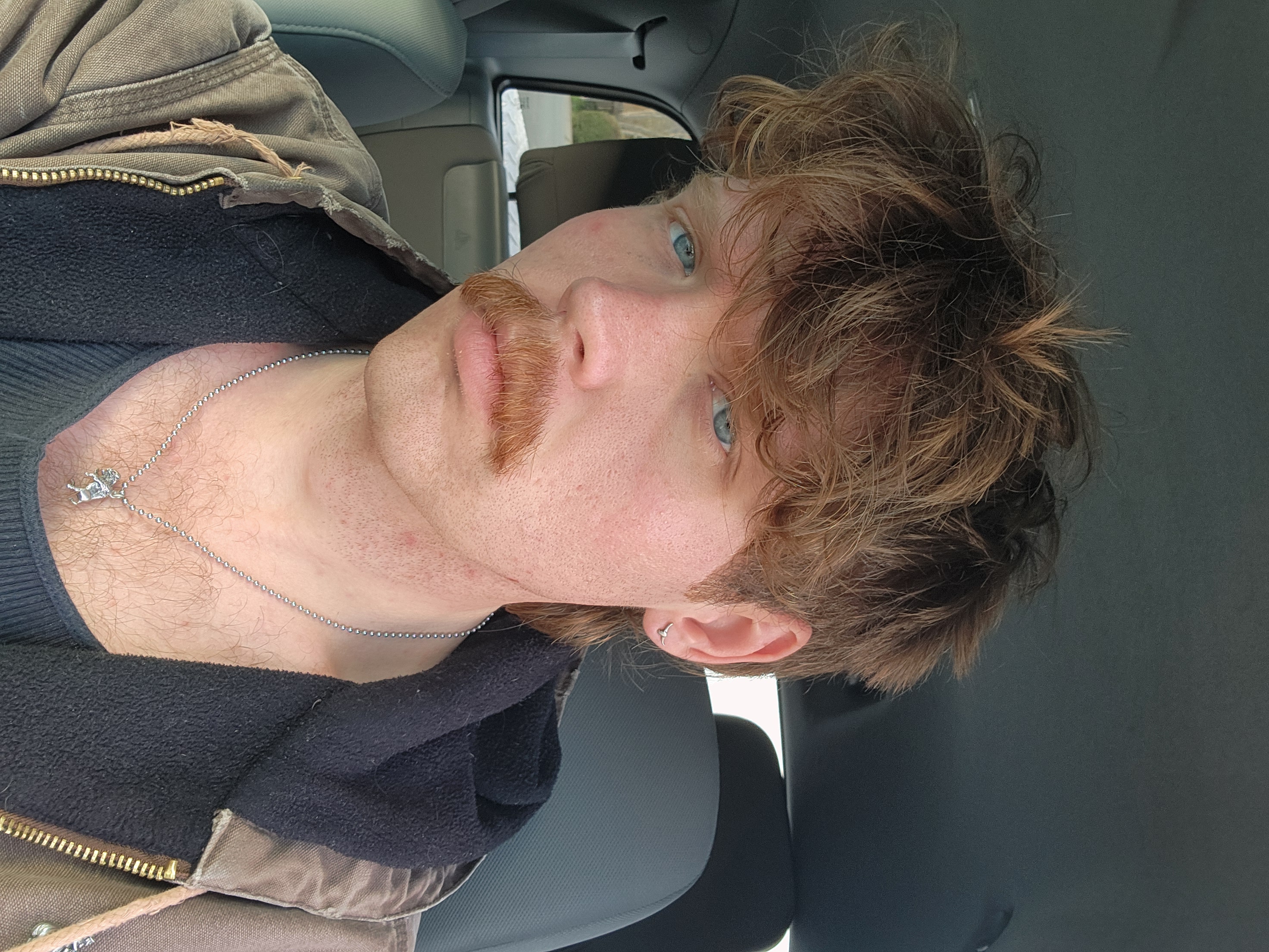 Logan Holey portrait 